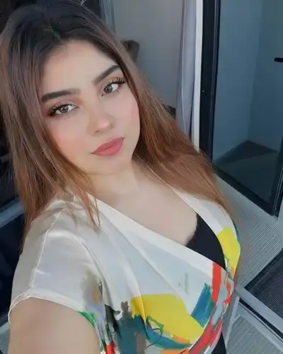 Call Girl Amini